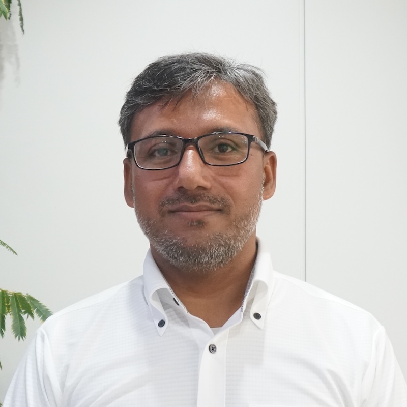 主任研究員 Hasnain